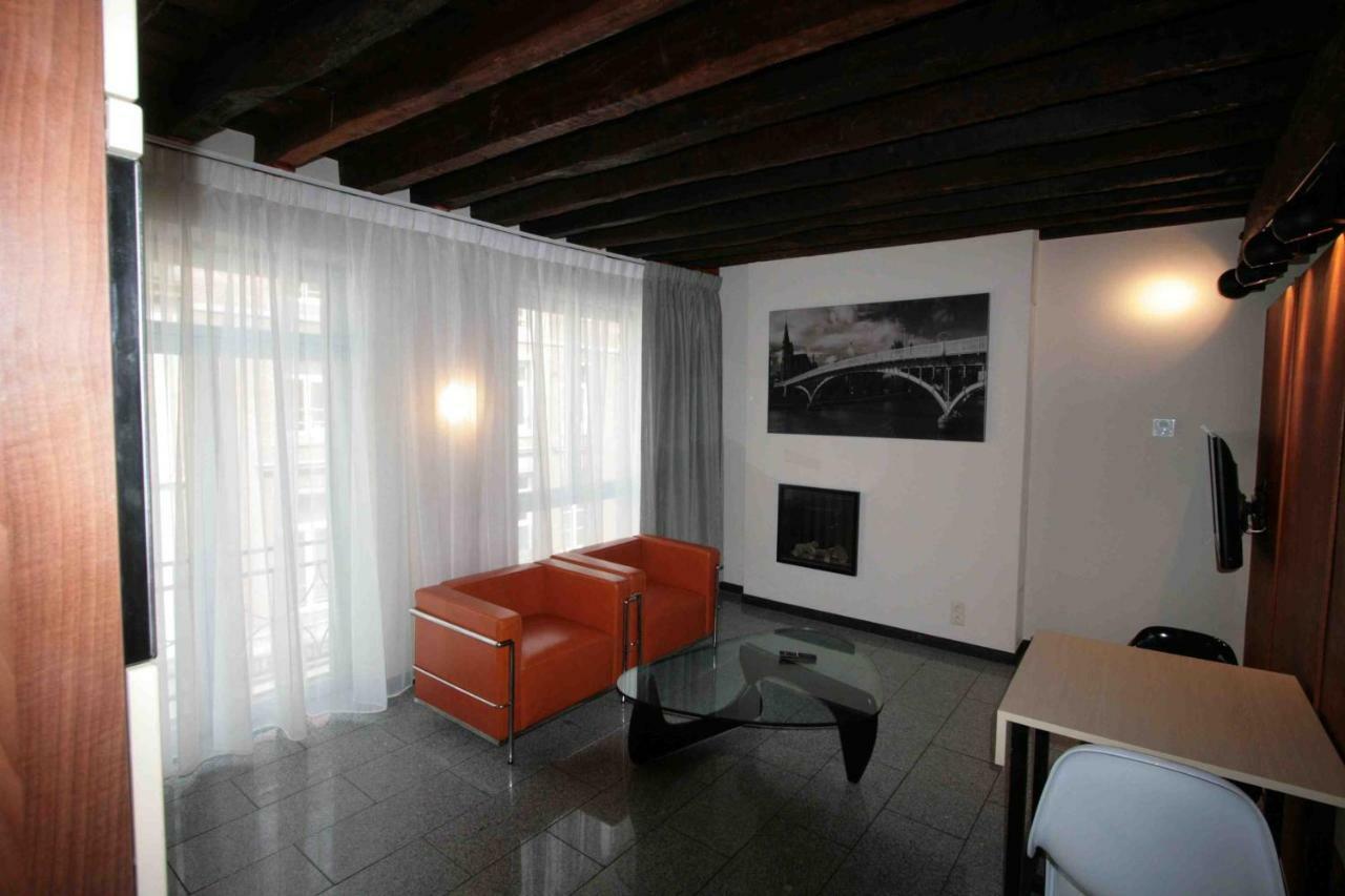 Amosa Liege City Centre Apart Regence 10 Экстерьер фото