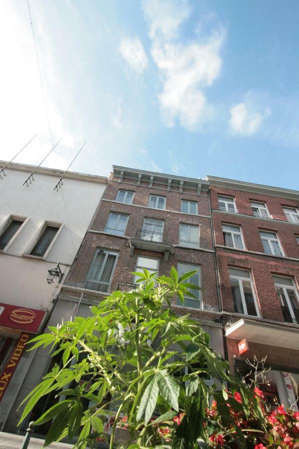 Amosa Liege City Centre Apart Regence 10 Экстерьер фото